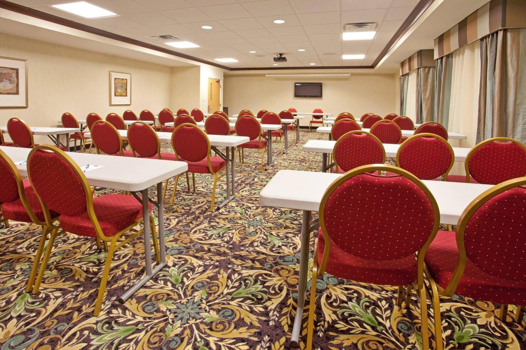 Staybridge Suites Elkhart North By Ihg Εξωτερικό φωτογραφία